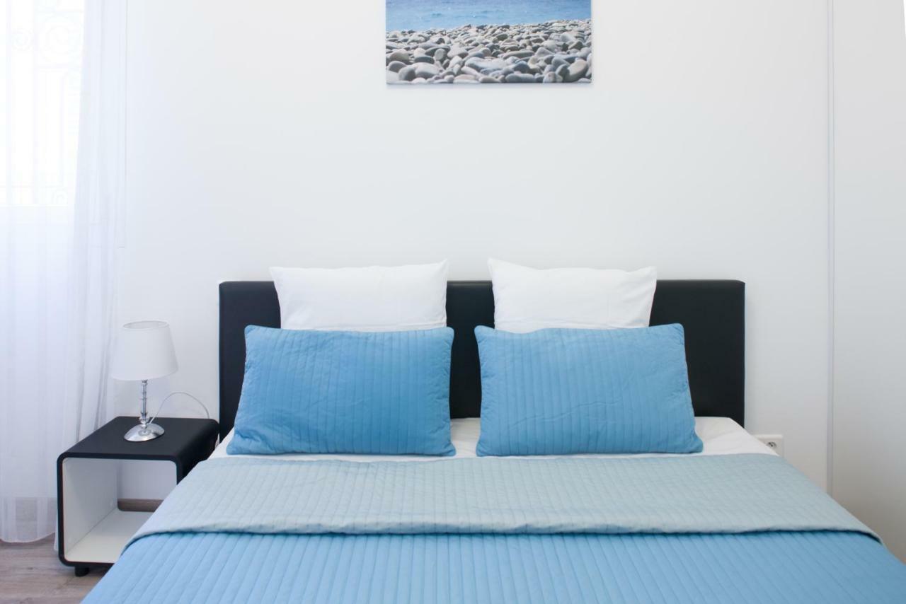 Apartment Nice Center Barralis Екстер'єр фото